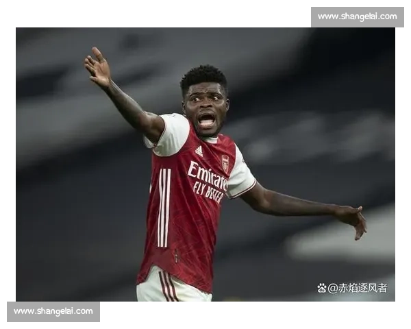 周薪 20 万镑留不住!阿森纳铁腰托马斯自由身离队,枪手火速敲定丹麦新核 周薪 20 万镑留不住!阿森纳铁腰托马斯自由身离队,枪手火速敲定丹麦新核