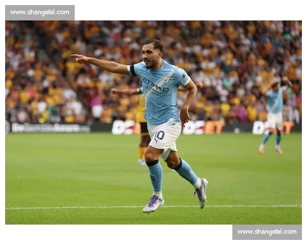 爆笑!曼城新援谢尔基献唱法语说唱,哈兰德领衔众将围观更衣室变欢乐海洋 爆笑!曼城新援谢尔基献唱法语说唱,哈兰德领衔众将围观更衣室变欢乐海洋