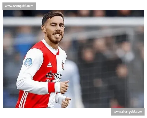 维拉免签 19 岁荷兰锋线新星 费耶诺德青训天才雷德蒙加盟